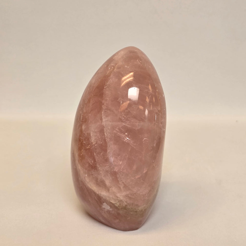 Rose Quartz Freeform – 1.5 lb