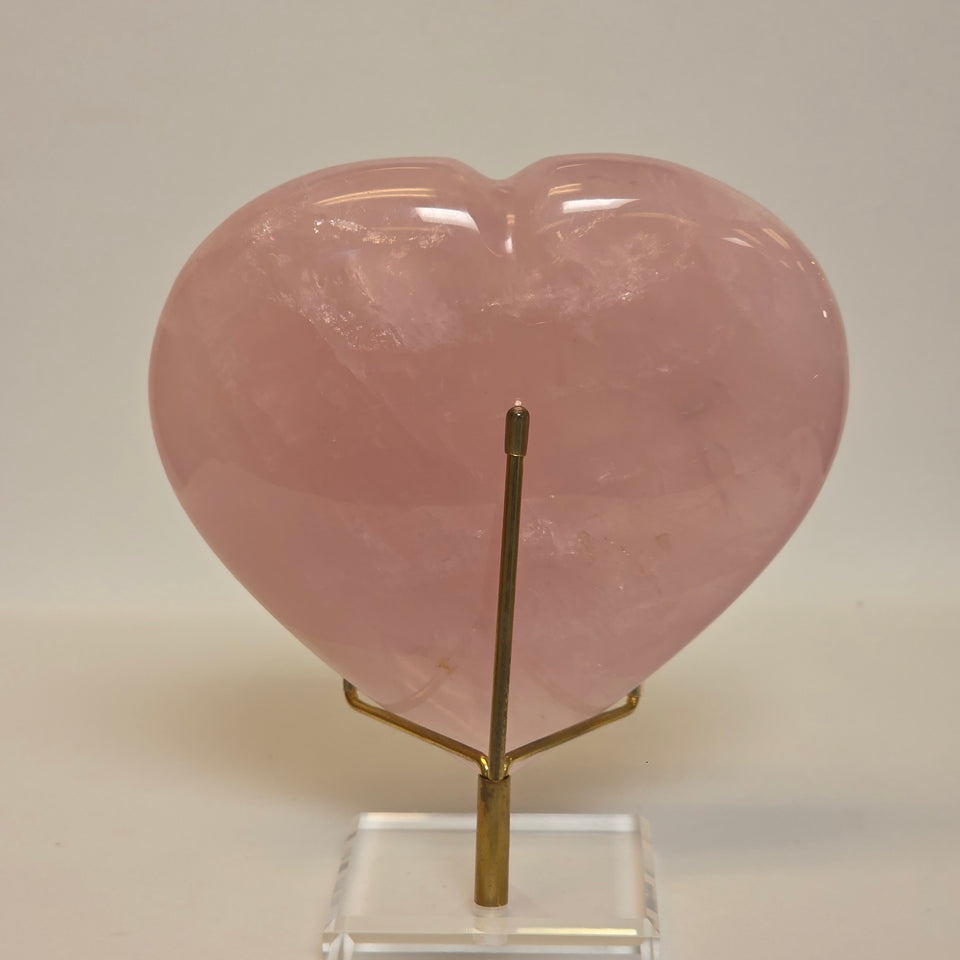 Rose Quartz Heart – 1.62 lb