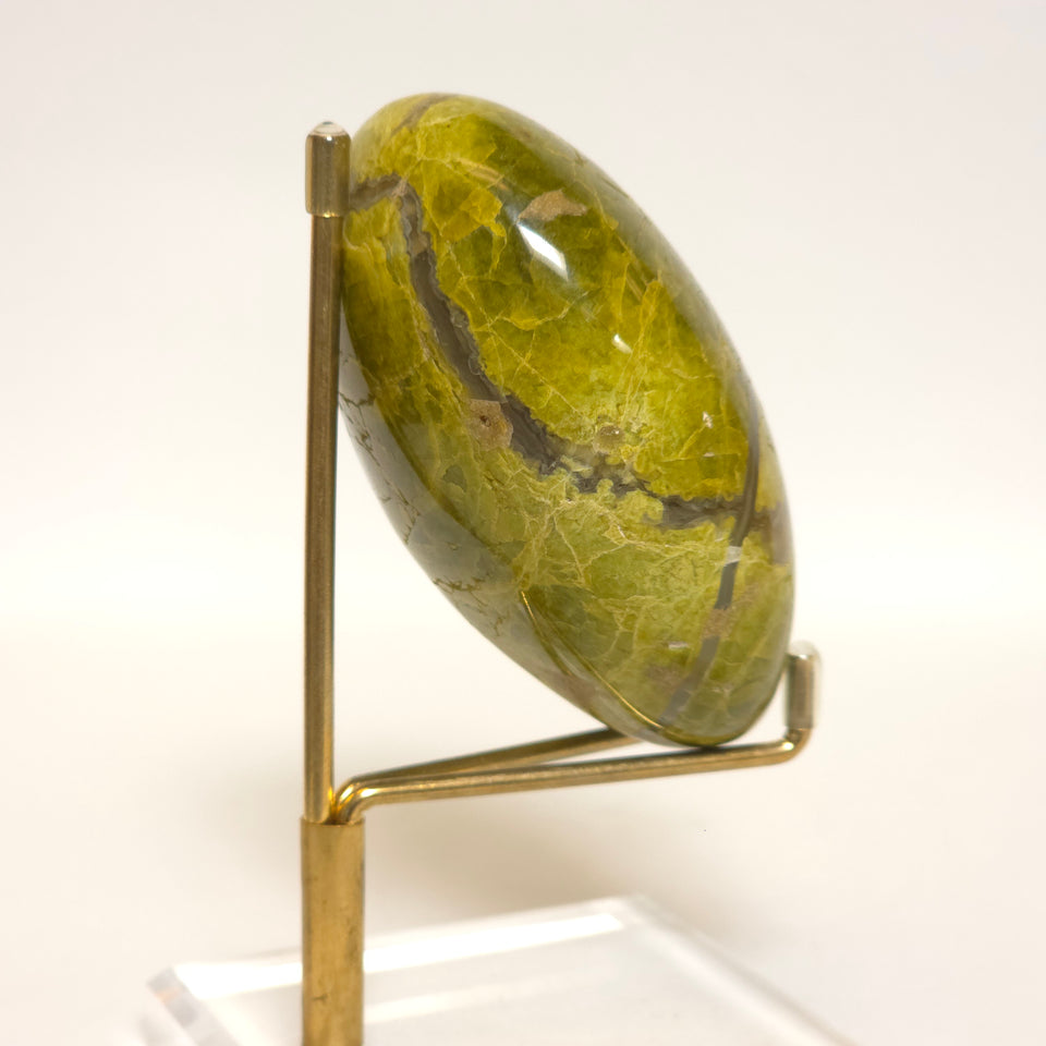 Green Opal Palm Stone | Olive Green