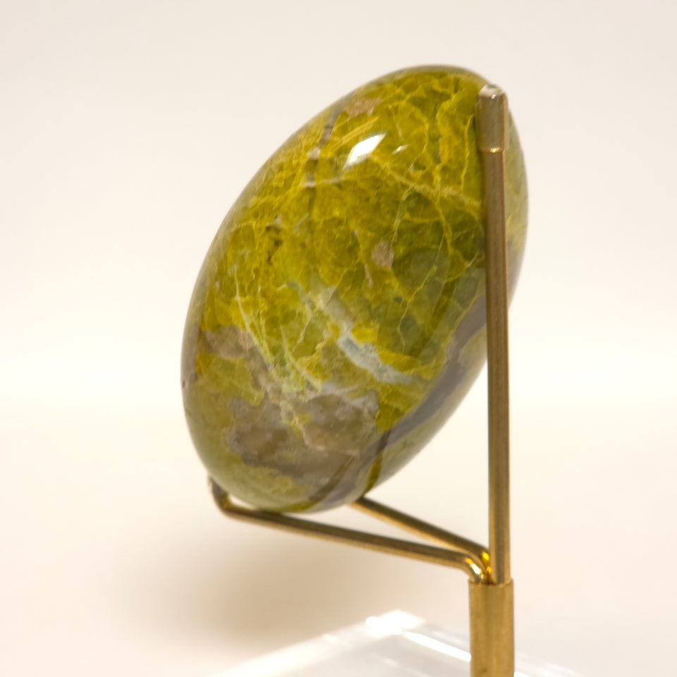 Green Opal Palm Stone | Olive Green